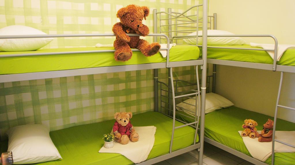 The Big Bear Home Malacca Room photo